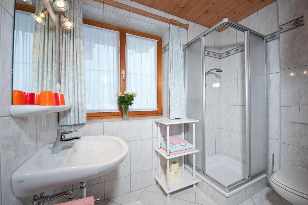 Haus Grutschnigg Apartment บาดกัสไตน์ ห้อง รูปภาพ